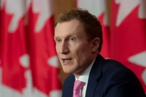 加拿大留学 | 紧急提醒！又一留学热门国关闭“绿色...