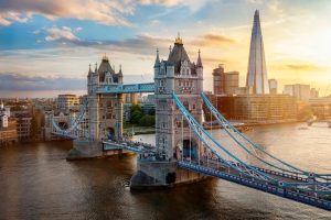 英国申请热度持续升温，中国本科生录取人数激增13%！